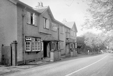 The Fox & Hounds c1935