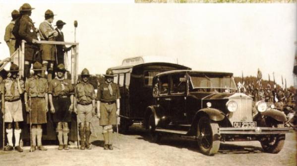 Baden Powells present the Rolls Royce & Caravan